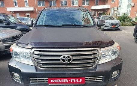 Toyota Land Cruiser 200, 2013 год, 4 500 000 рублей, 6 фотография