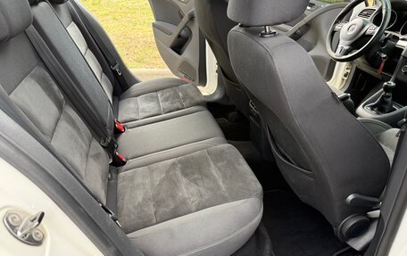 Volkswagen Golf VI, 2011 год, 889 990 рублей, 13 фотография