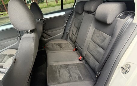Volkswagen Golf VI, 2011 год, 889 990 рублей, 16 фотография