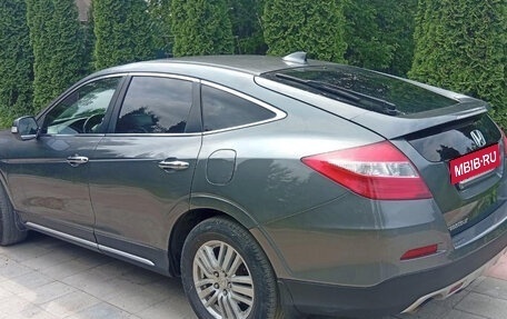 Honda Crosstour I рестайлинг, 2014 год, 1 499 999 рублей, 3 фотография