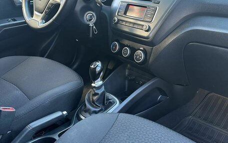 KIA Rio III рестайлинг, 2015 год, 845 000 рублей, 11 фотография