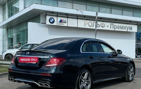 Mercedes-Benz E-Класс, 2018 год, 2 999 000 рублей, 5 фотография