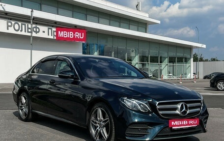 Mercedes-Benz E-Класс, 2018 год, 2 999 000 рублей, 3 фотография