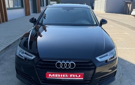 Audi A4, 2017 год, 2 050 000 рублей, 1 фотография