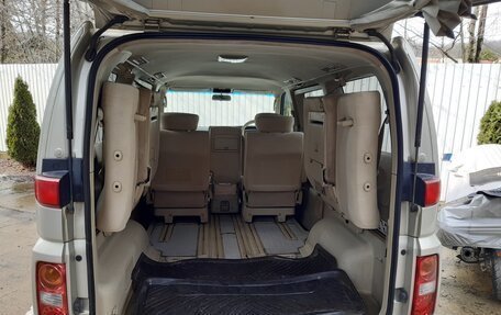 Nissan Elgrand III, 2006 год, 980 000 рублей, 15 фотография