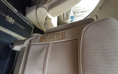 Nissan Elgrand III, 2006 год, 980 000 рублей, 21 фотография