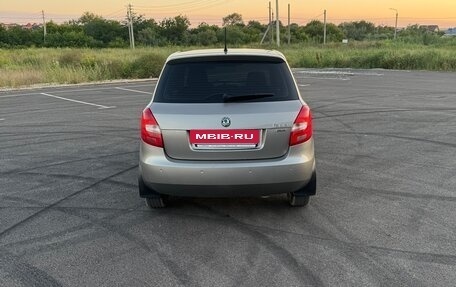 Skoda Fabia II, 2011 год, 600 000 рублей, 5 фотография