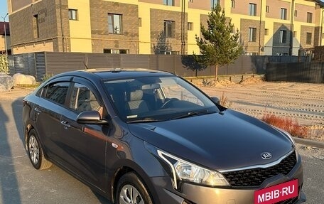 KIA Rio IV, 2021 год, 1 650 000 рублей, 3 фотография
