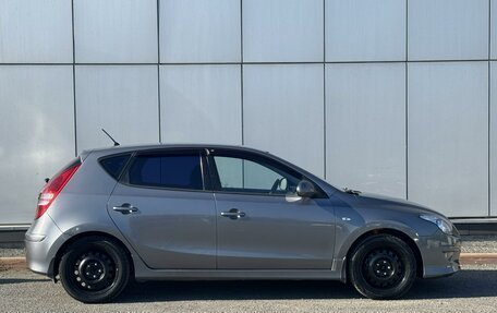 Hyundai i30 I, 2011 год, 680 000 рублей, 3 фотография