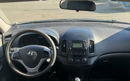 Hyundai i30 I, 2011 год, 680 000 рублей, 4 фотография