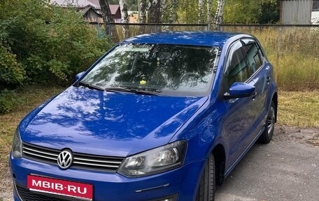 Volkswagen Polo VI (EU Market), 2011 год, 370 000 рублей, 1 фотография