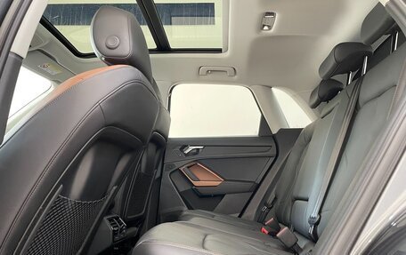 Audi Q3, 2022 год, 2 471 000 рублей, 10 фотография