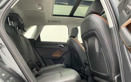 Audi Q3, 2022 год, 2 471 000 рублей, 12 фотография