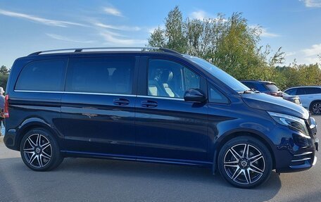 Mercedes-Benz V-Класс, 2020 год, 7 600 000 рублей, 3 фотография
