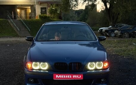 BMW 5 серия, 1998 год, 600 000 рублей, 1 фотография