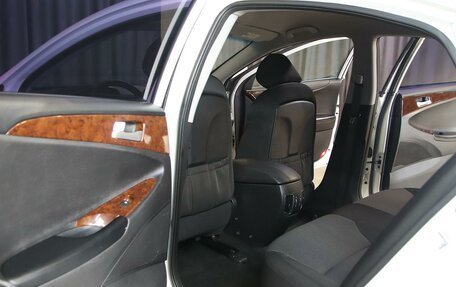 Hyundai Sonata VI, 2011 год, 949 000 рублей, 6 фотография