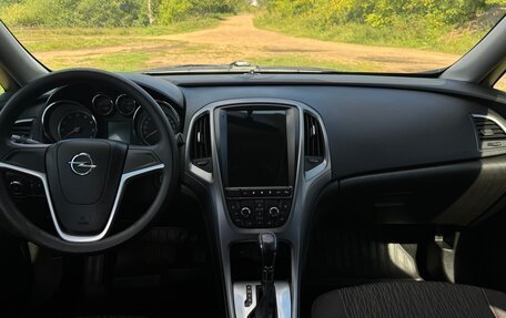 Opel Astra J, 2014 год, 845 000 рублей, 9 фотография