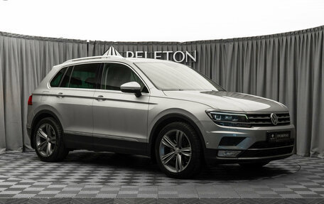Volkswagen Tiguan II, 2017 год, 2 380 000 рублей, 2 фотография