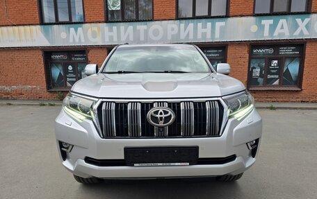 Toyota Land Cruiser Prado 150 рестайлинг 2, 2018 год, 4 900 000 рублей, 3 фотография