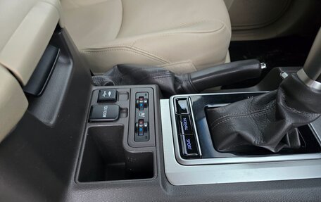 Toyota Land Cruiser Prado 150 рестайлинг 2, 2018 год, 4 900 000 рублей, 18 фотография