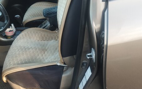Toyota RAV4, 2010 год, 1 350 000 рублей, 13 фотография