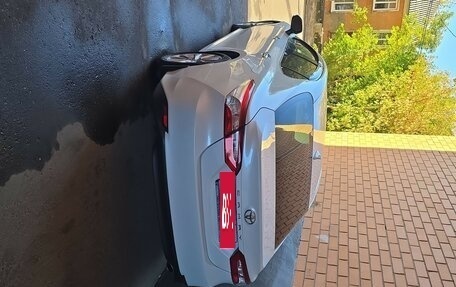 Toyota Camry, 2021 год, 2 370 000 рублей, 8 фотография