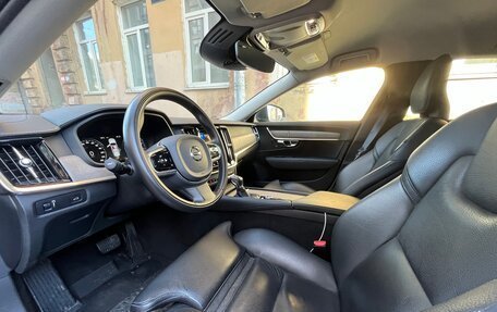 Volvo S90 II рестайлинг, 2020 год, 3 850 000 рублей, 3 фотография