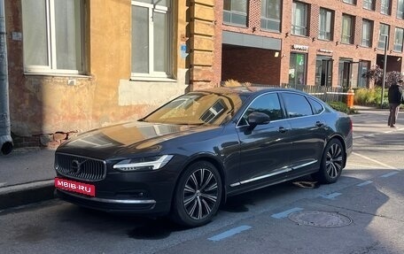 Volvo S90 II рестайлинг, 2020 год, 3 850 000 рублей, 7 фотография