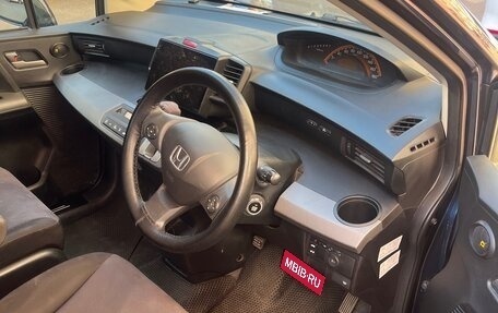 Honda Freed I, 2010 год, 850 000 рублей, 8 фотография