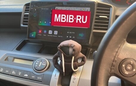 Honda Freed I, 2010 год, 850 000 рублей, 9 фотография
