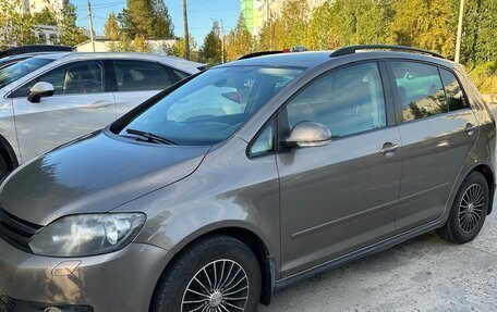 Volkswagen Golf Plus II, 2010 год, 650 000 рублей, 3 фотография