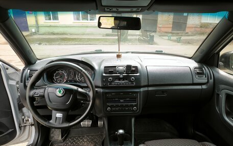 Skoda Fabia RS II, 2010 год, 900 000 рублей, 27 фотография