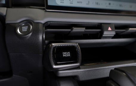 Toyota RAV4, 2026 год, 4 580 000 рублей, 23 фотография