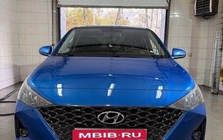 Hyundai Solaris II рестайлинг, 2020 год, 1 650 000 рублей, 3 фотография