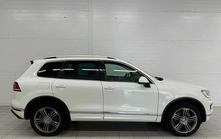 Volkswagen Touareg III, 2017 год, 3 280 000 рублей, 4 фотография