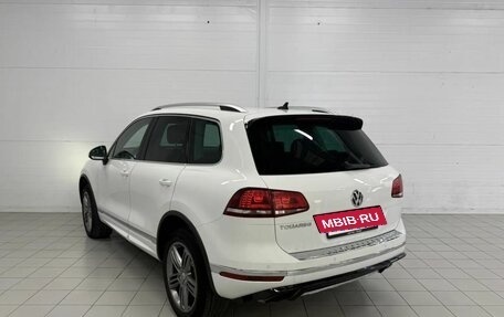 Volkswagen Touareg III, 2017 год, 3 280 000 рублей, 8 фотография