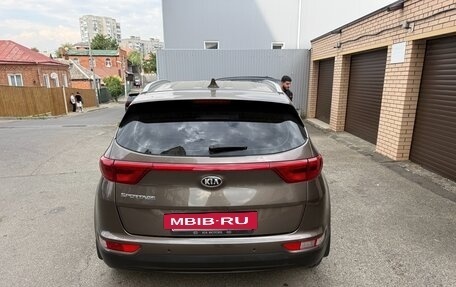 KIA Sportage IV рестайлинг, 2017 год, 1 710 000 рублей, 4 фотография