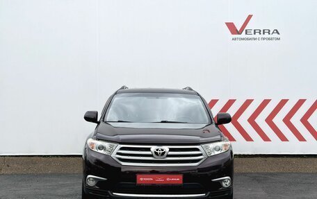 Toyota Highlander III, 2013 год, 2 310 000 рублей, 6 фотография