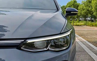 Volkswagen Golf VIII, 2023 год, 1 947 000 рублей, 1 фотография