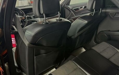 Mercedes-Benz C-Класс, 2011 год, 1 250 000 рублей, 9 фотография