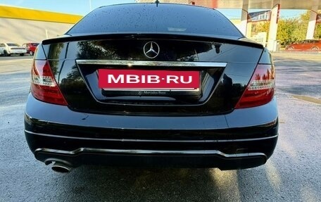 Mercedes-Benz C-Класс, 2011 год, 1 250 000 рублей, 4 фотография