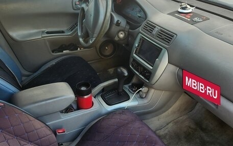 Mitsubishi Galant VIII, 2002 год, 330 000 рублей, 14 фотография