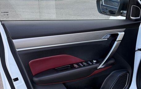 Geely Coolray I, 2022 год, 1 850 000 рублей, 11 фотография