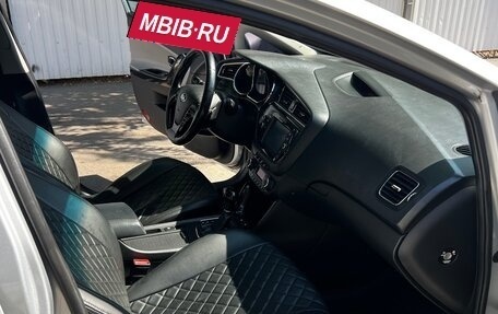 KIA cee'd III, 2015 год, 1 400 000 рублей, 17 фотография