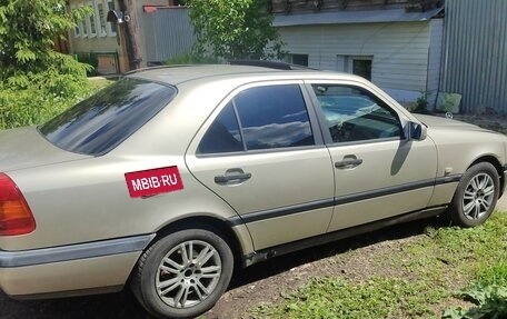 Mercedes-Benz C-Класс, 1997 год, 350 000 рублей, 3 фотография