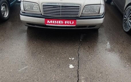 Mercedes-Benz C-Класс, 1997 год, 350 000 рублей, 6 фотография
