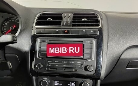Volkswagen Polo VI (EU Market), 2014 год, 920 000 рублей, 18 фотография
