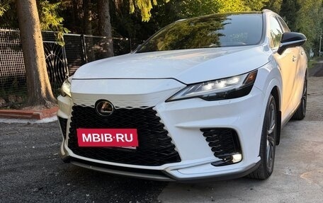 Lexus RX IV рестайлинг, 2023 год, 8 000 000 рублей, 3 фотография