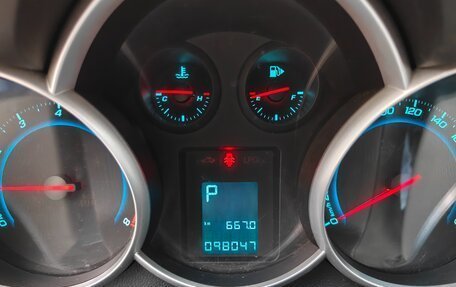 Chevrolet Cruze II, 2013 год, 850 000 рублей, 13 фотография