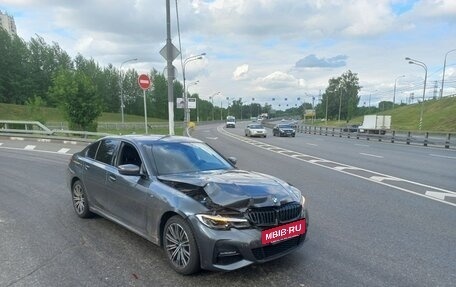 BMW 3 серия, 2020 год, 3 300 000 рублей, 26 фотография